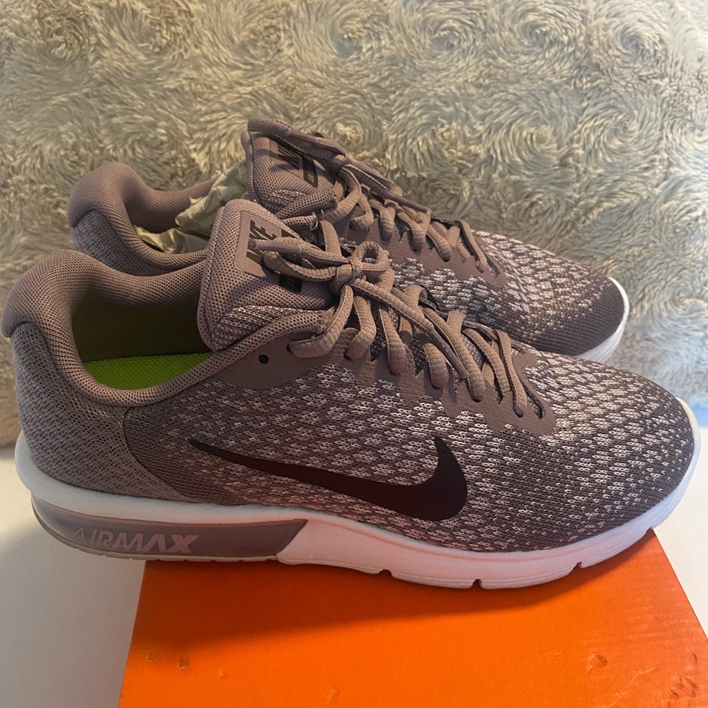 Women’s Nike Air Max